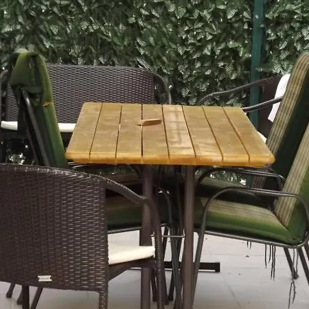 Apartman Charming 3 Sleeps 4 Guests