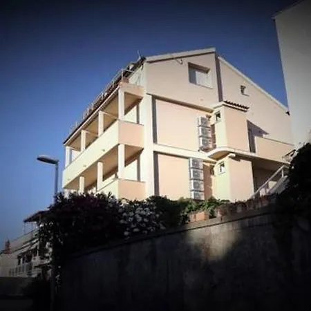 公寓 Charming 3 Sleeps 4 Guests 斯普利特